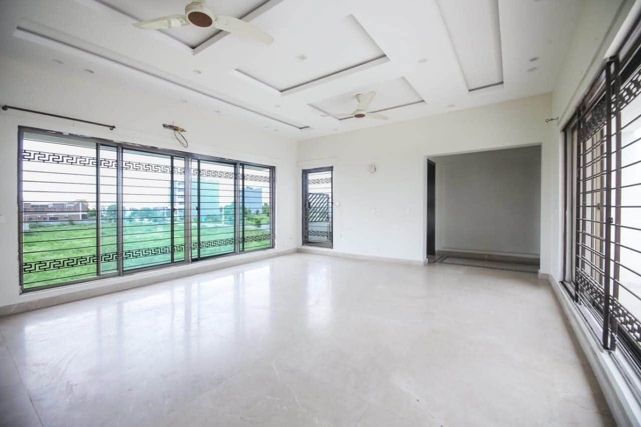 1 KANAL, Upper Portion, Available for Rent,  DHA PHASE 7, Lahore
