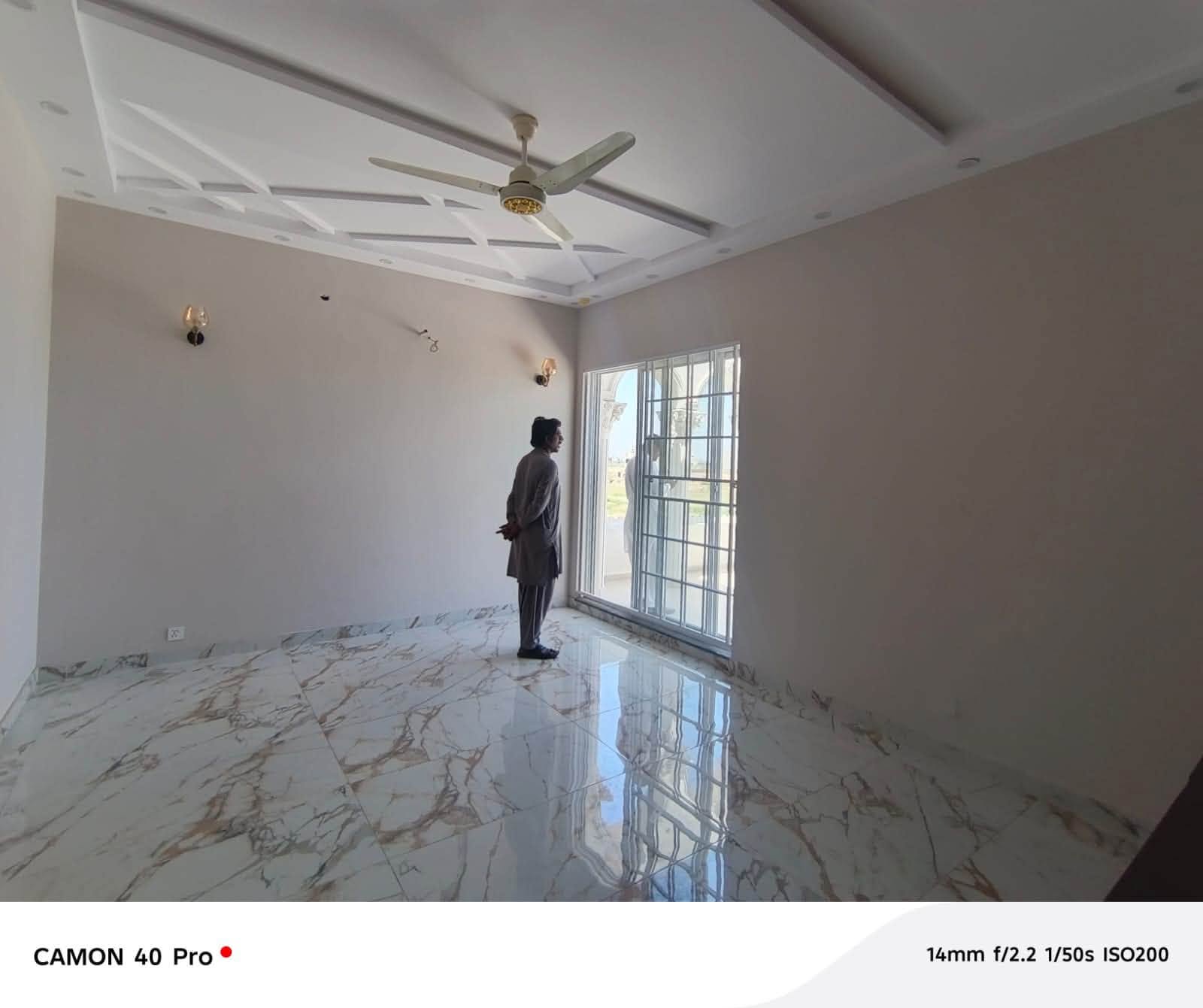 1 KANAL BRAND NEW MODERN UPPER PORTION  AVAILABLE FOR RENT DHA PHASE 8, LAHORE