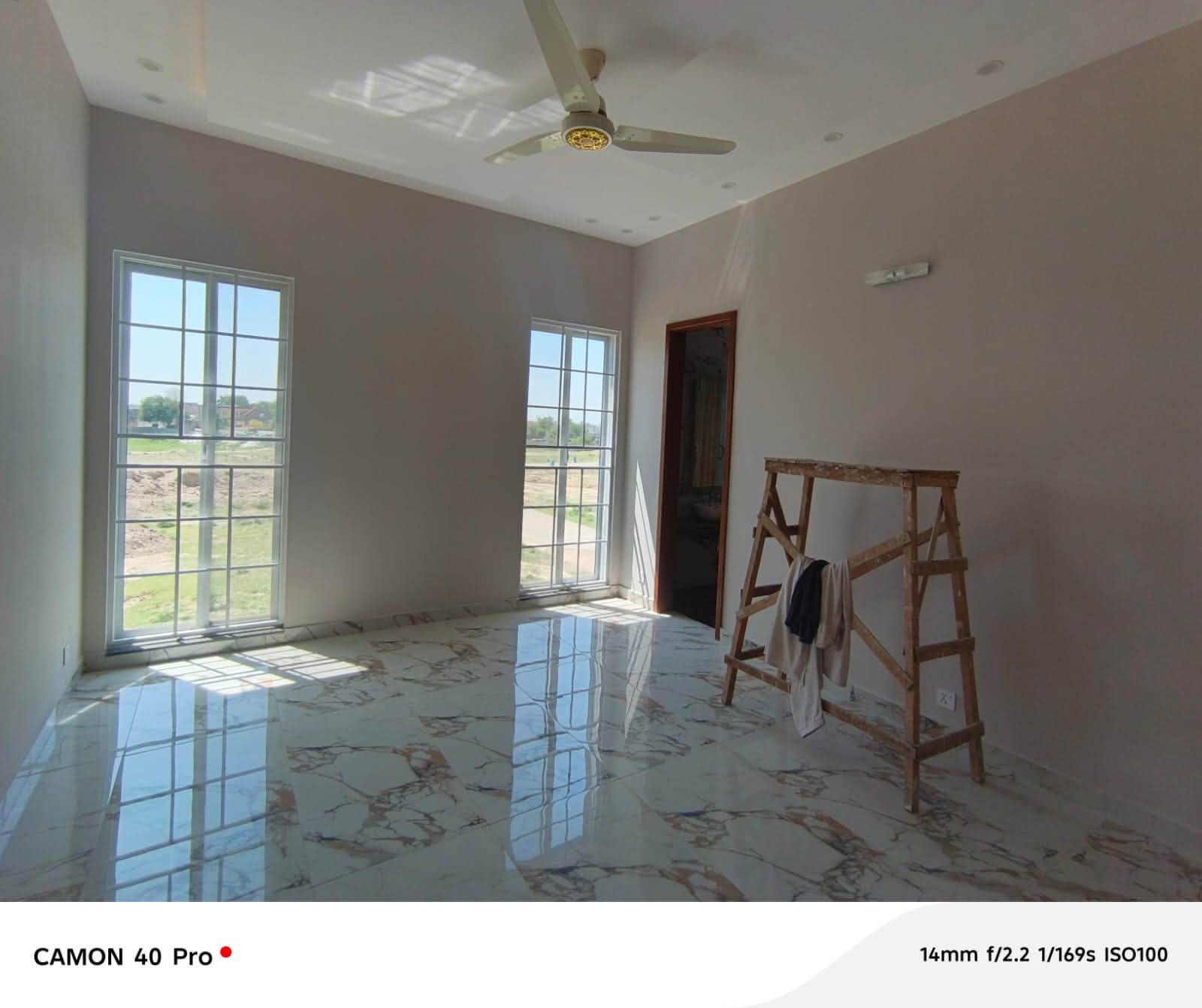 1 KANAL BRAND NEW MODERN UPPER PORTION  AVAILABLE FOR RENT DHA PHASE 8, LAHORE