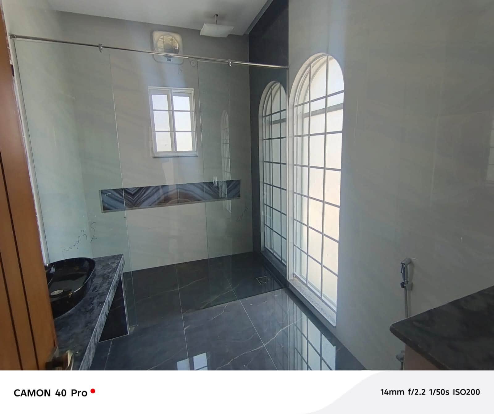 1 KANAL BRAND NEW MODERN UPPER PORTION  AVAILABLE FOR RENT DHA PHASE 8, LAHORE