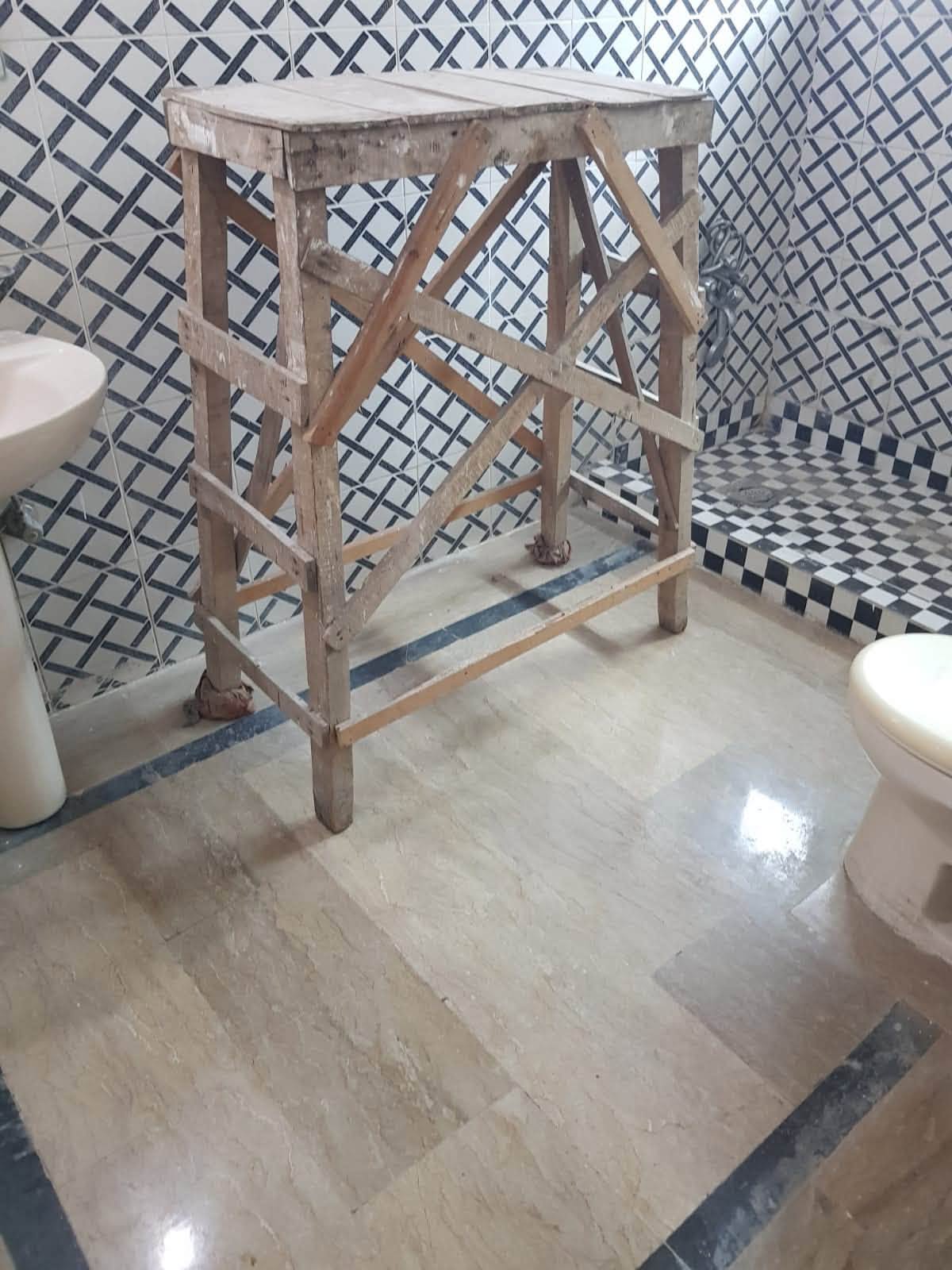 1 KANAL UPPER PORTION, Available on Rent, DHA PHASE 2  Lahore