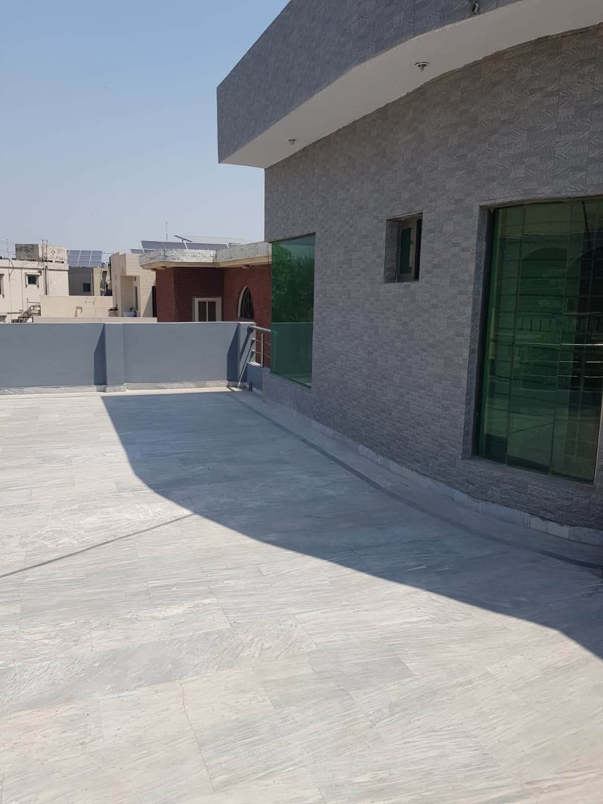 1 KANAL UPPER PORTION, Available on Rent, DHA PHASE 2  Lahore