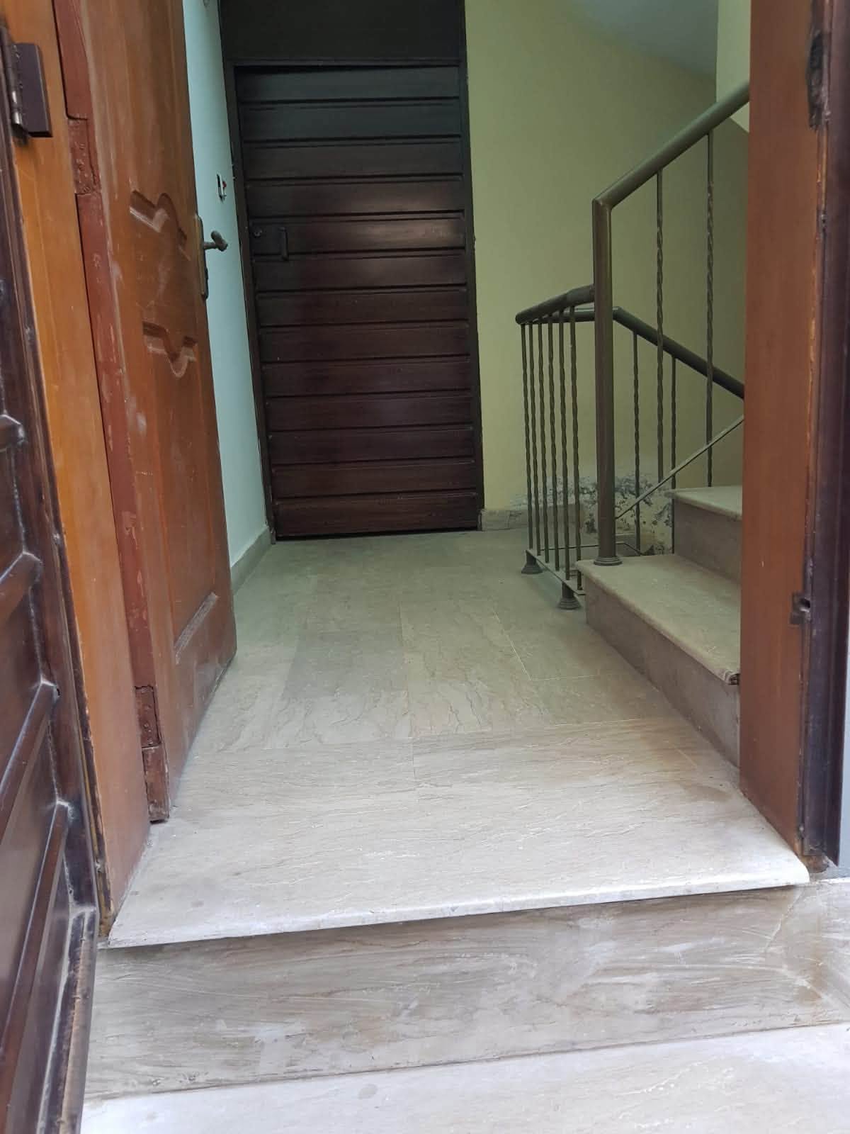 1 KANAL UPPER PORTION, Available on Rent, DHA PHASE 2  Lahore