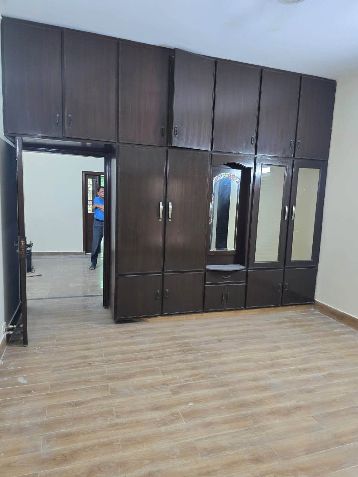 16 Marla Lower PORTION  available for rent,  DHA PHASE  1, Lahore — DHA Phase 1, Lahore