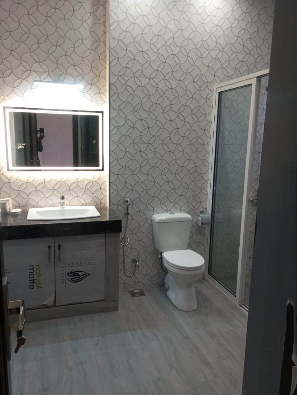Available on Rent 5 Marla Modern HOUSE, DHA 9 Town ,Lahore