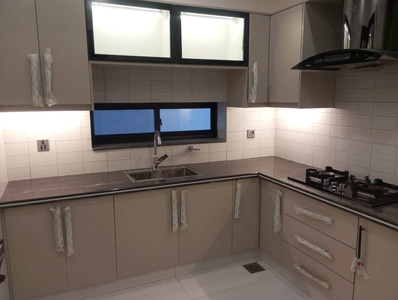 Available on Rent 5 Marla Modern HOUSE, DHA 9 Town ,Lahore