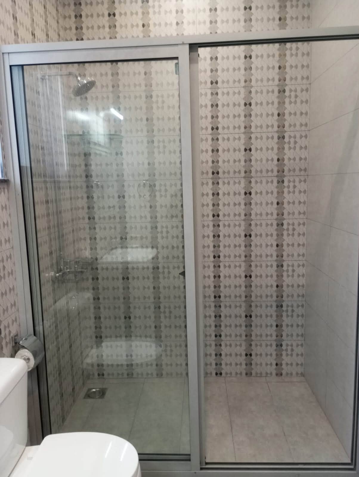Available on Rent 5 Marla Modern HOUSE, DHA 9 Town ,Lahore