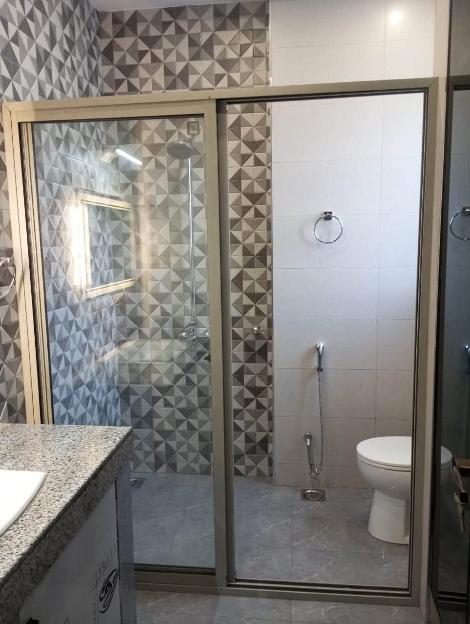 Available on Rent 5 Marla Modern HOUSE, DHA 9 Town ,Lahore