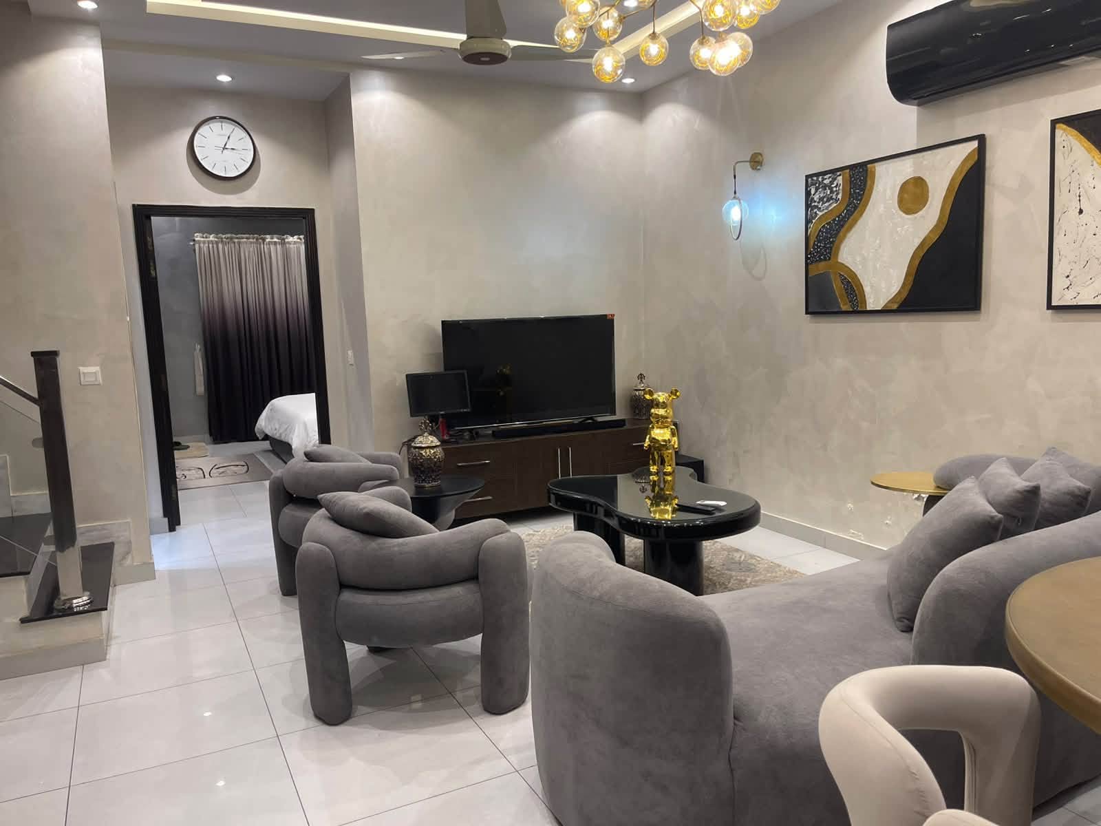 Available on Rent 5 Marla HOUSE, DHA PHASE 9 Town, Lahore
