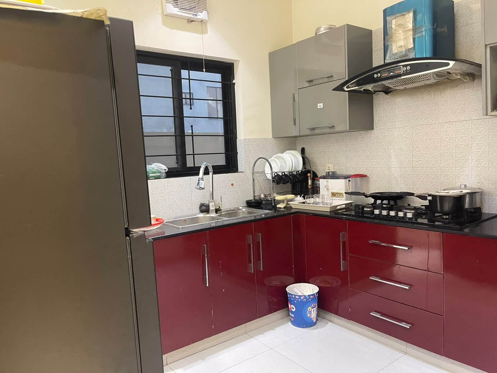 Available on Rent 5 Marla HOUSE, DHA PHASE 9 Town, Lahore