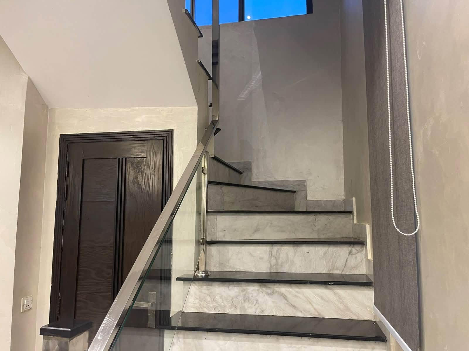 Available on Rent 5 Marla HOUSE, DHA PHASE 9 Town, Lahore