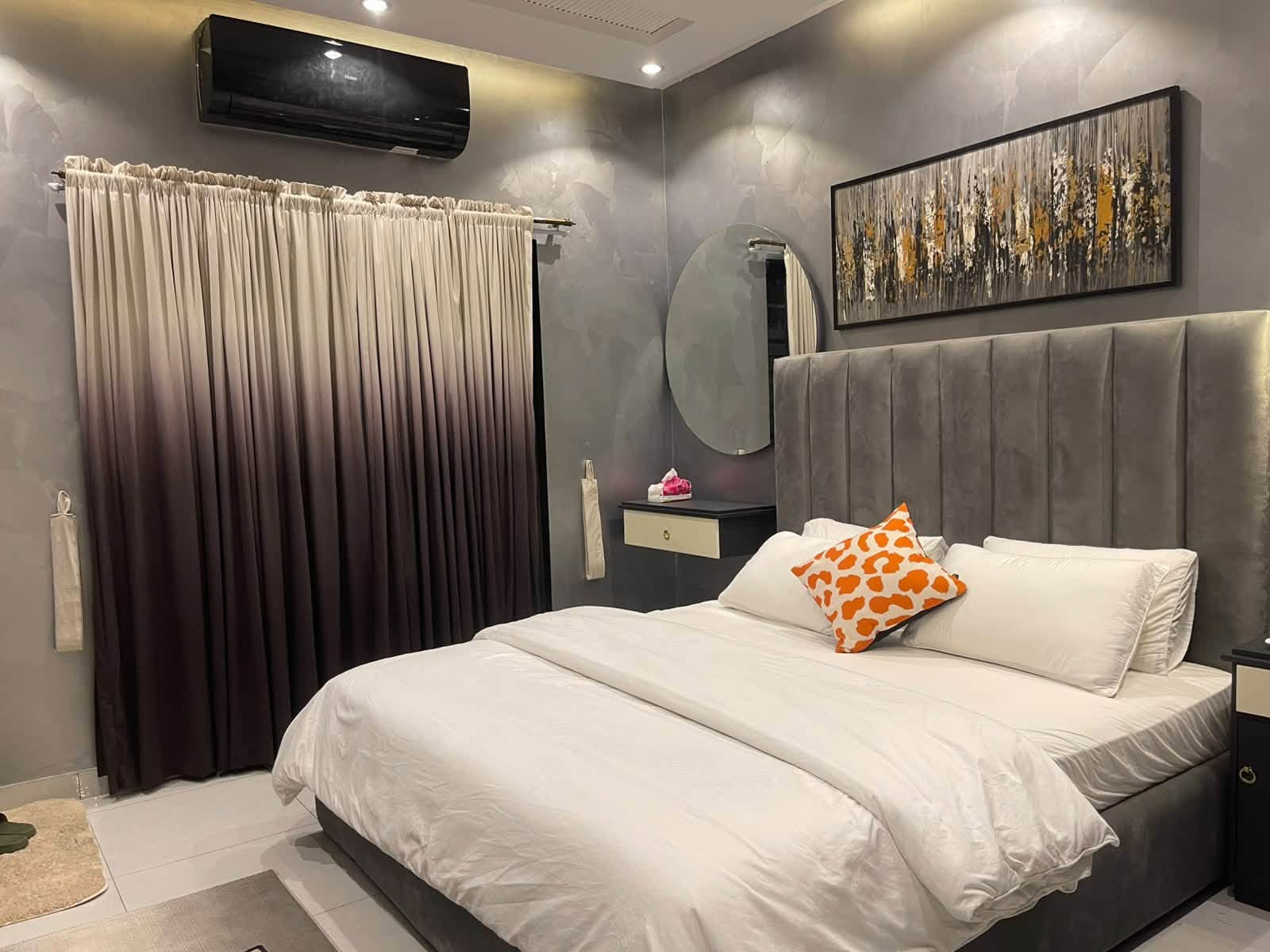 Available on Rent 5 Marla HOUSE, DHA PHASE 9 Town, Lahore