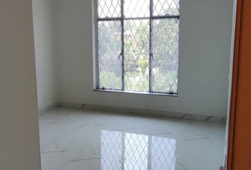 Available on Rent  10 Marla House with  14 KVA Solar System Installed , DHA PHASE 2B, Lahore — DHA Phase 2, Lahore — photo 3 of 14