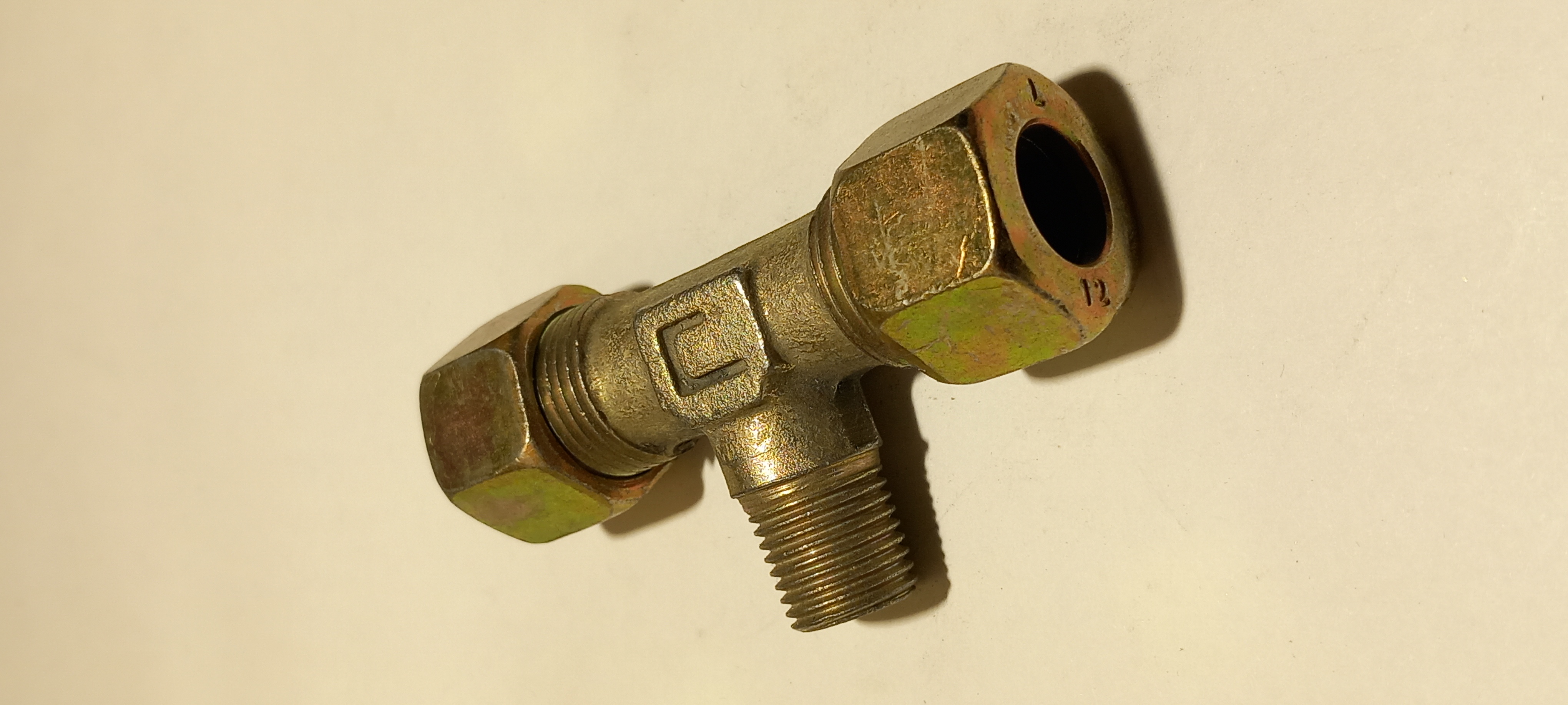 BSP T-INSCHROEFKOPP TE 6LLR 1/8