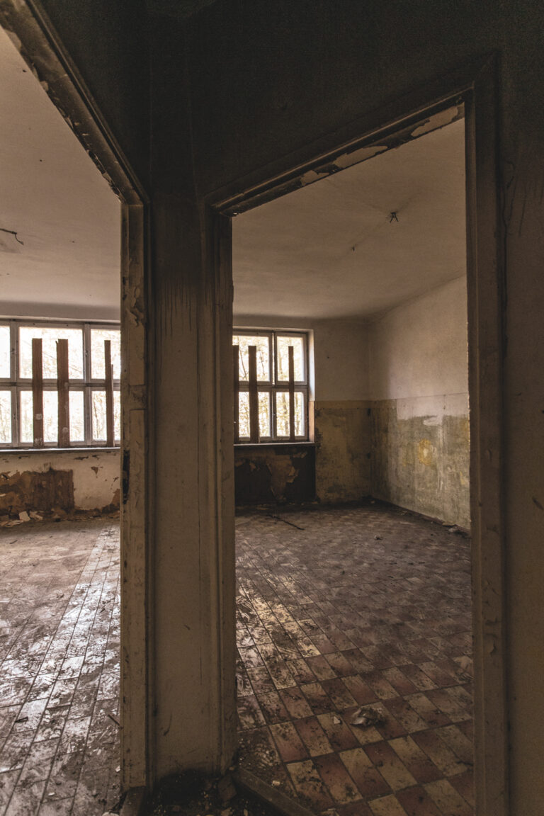 czlowiek-dziurawy_07