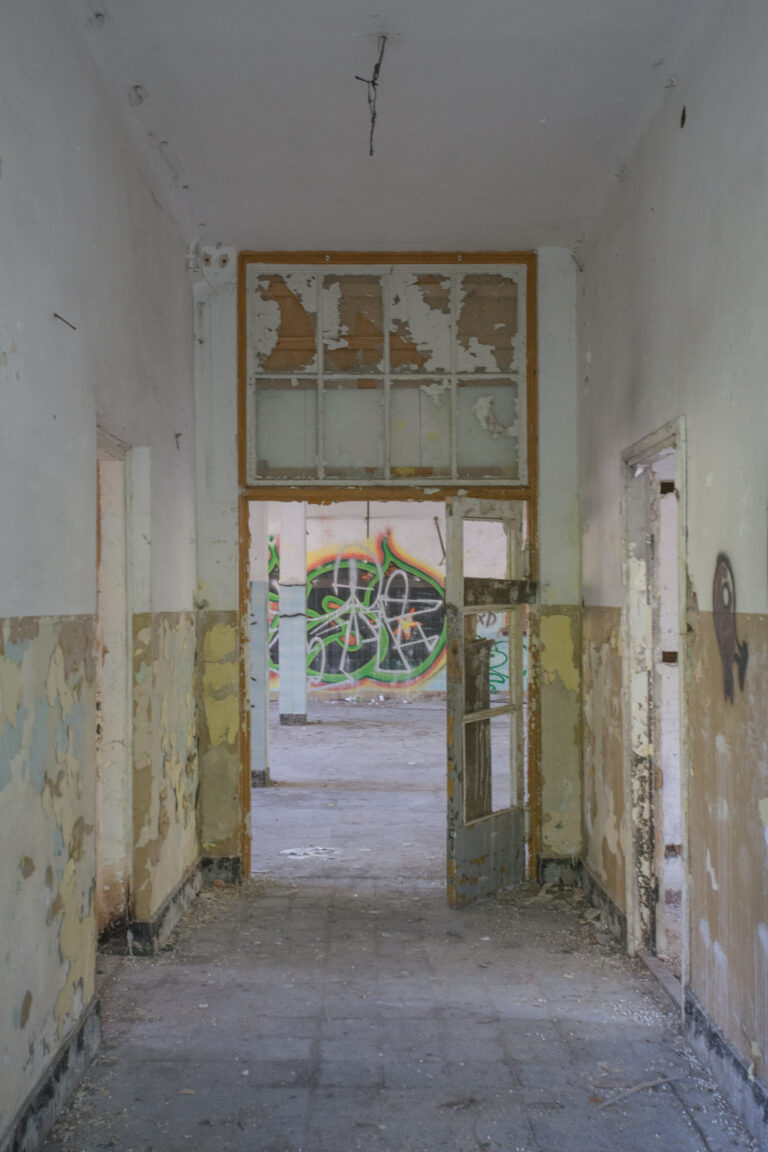 czlowiek-dziurawy_13