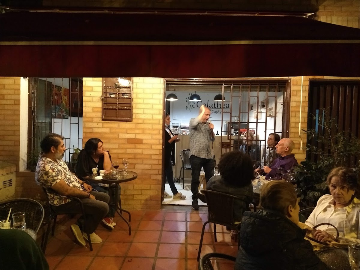 Tribū Coffee Shop & Food