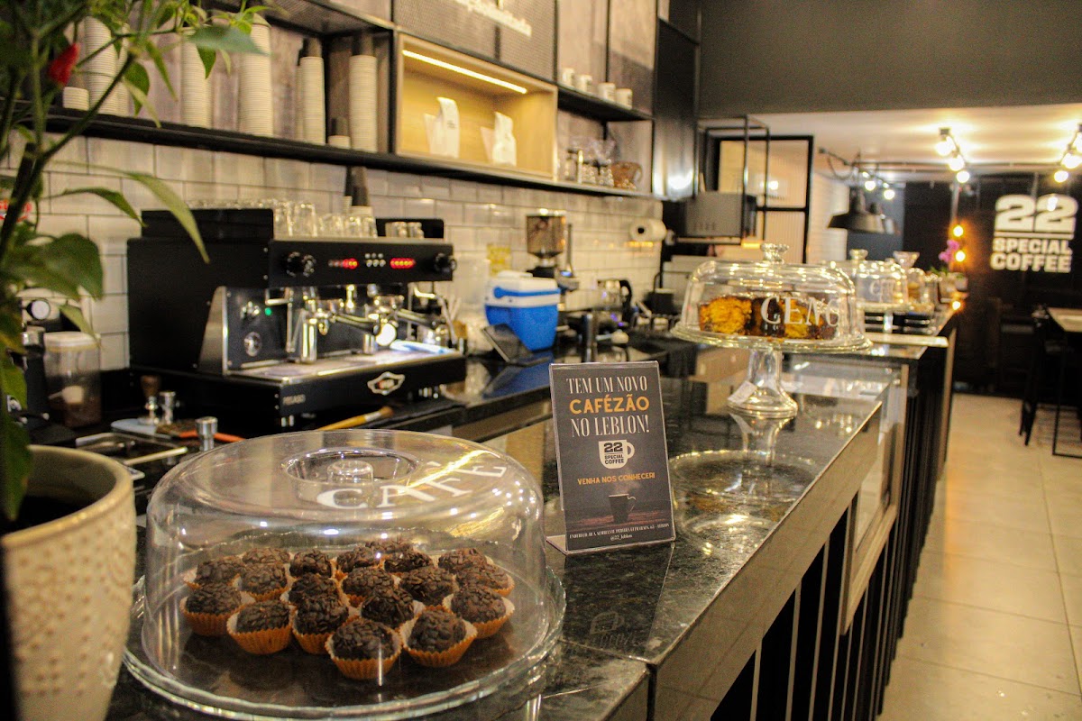 22 Special Coffee Leblon