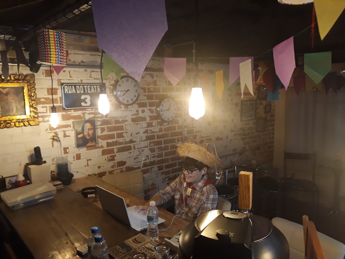 843 Coffee & Spirits