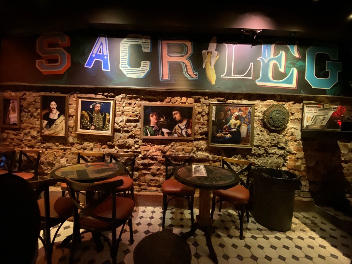 Café Cultural Sacrilégio - Lapa