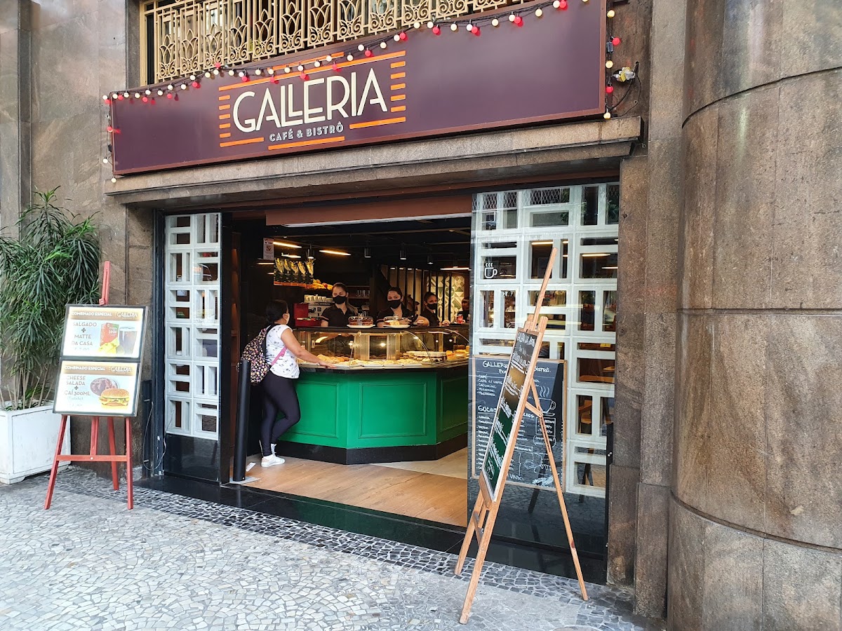 Galleria Café & Bistrô