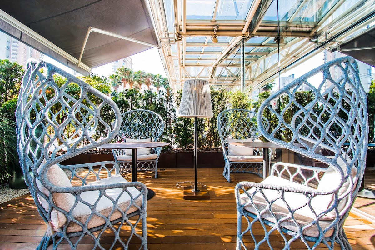 YUCAFÉ Earth-Based | Café com Menu à Base de Plantas