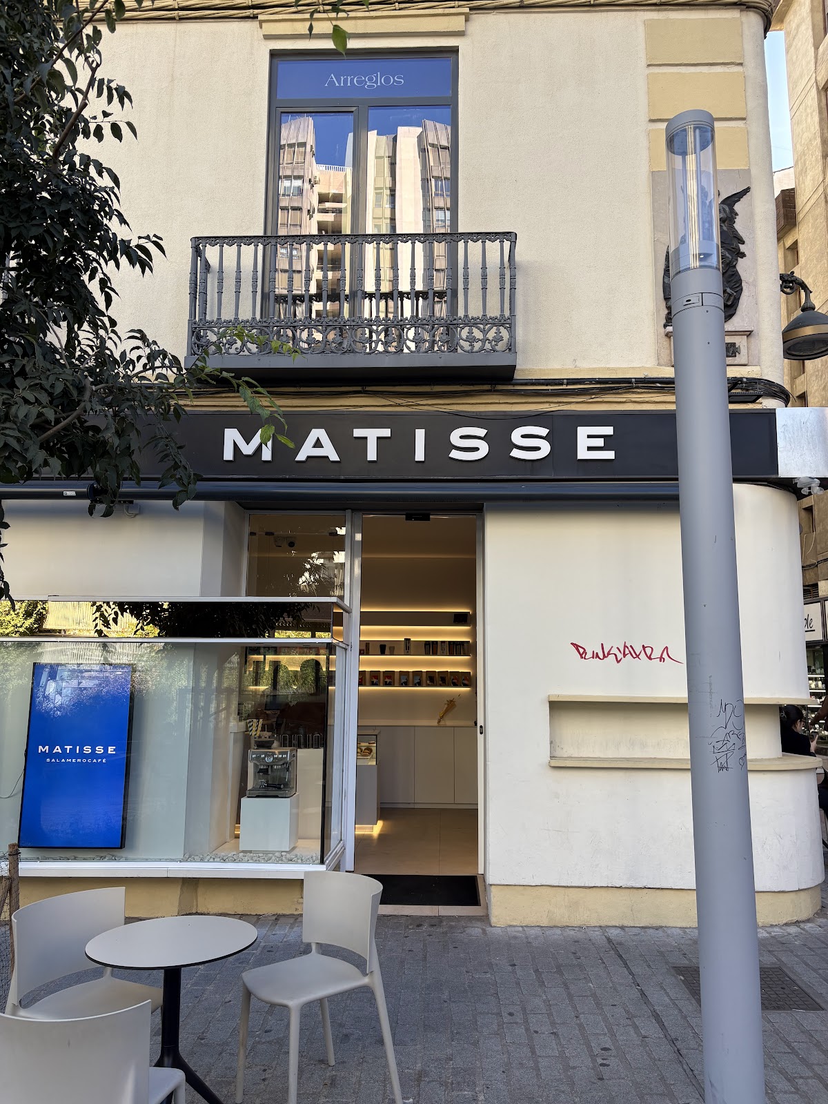 Matisse Salamero Café