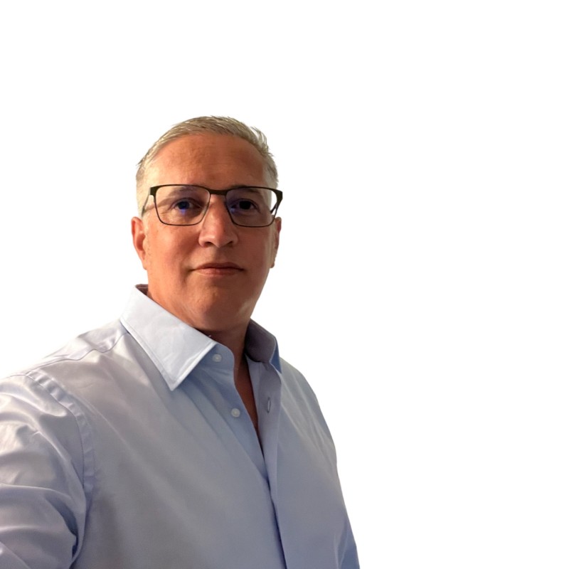 Rob Johnson — Vice President, Global Solution Engineering at Freshworks