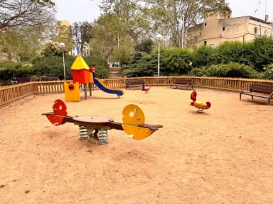 Parque infantil Paraguay 50
