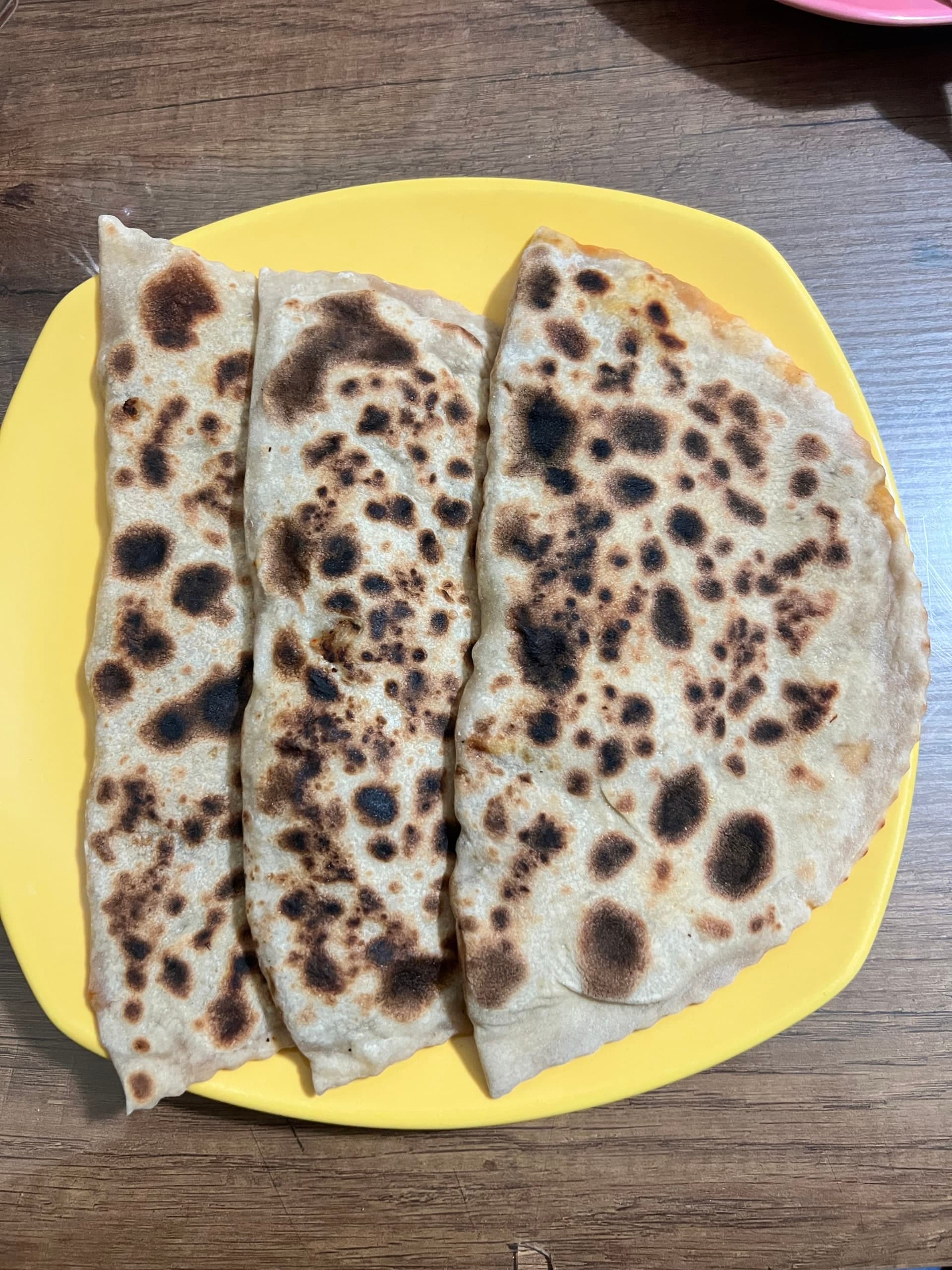 El açması kıymalı börek