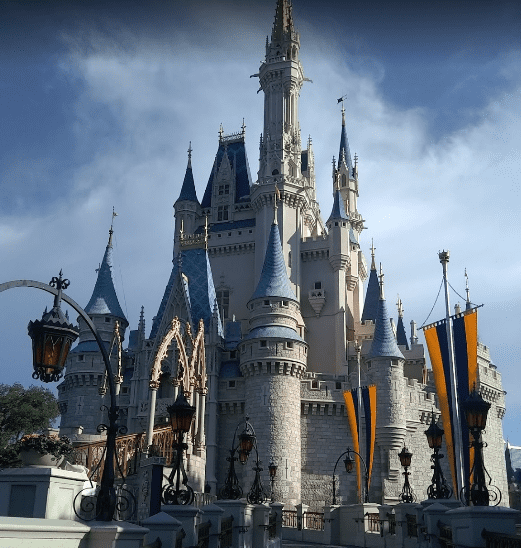 Walt-Disney-World-Resort-places-to-visit-in-florida