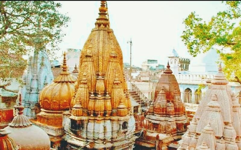 Kashi-Vishwanath-Varanasi-golden-temples-in-india