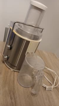 Juguera Yelmo con Jarra Vertedora 2