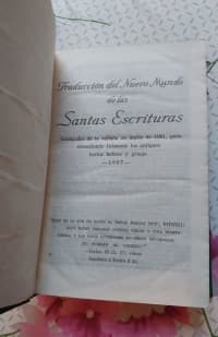 Traducción del Nuevo Mundo de las Santas Escrituras 3