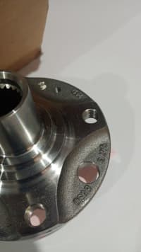 Maza Rueda Chevrolet Agile 4