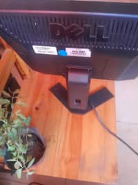 Monitor Pc Dell 17 Pulgadas 3