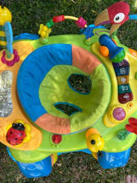 Andador y Mecedor Interactivo para Bebés 4