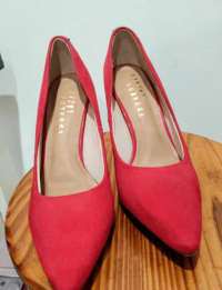 Zapatos Marca Eduardo Lázaro Color Rojos Gamuzados 1