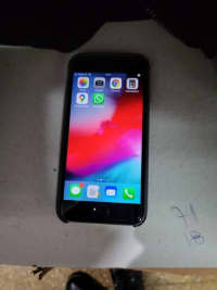 "iphone6 con Auricular y Cargador" 1