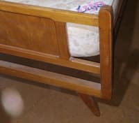 Camas de 1 Plaza Estilo Retro Vintage de los Años 70 3