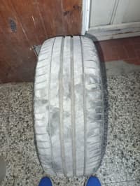 Cubierta 205 55 16 Michelin. 42 Mil Km. Muy Buen Estado 3