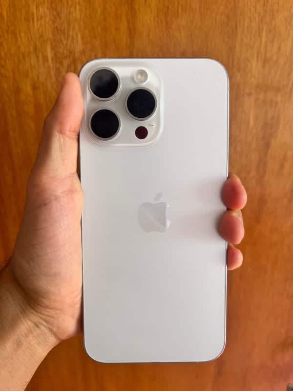 Iphone 15 Pro Max 256gb Usado Premium