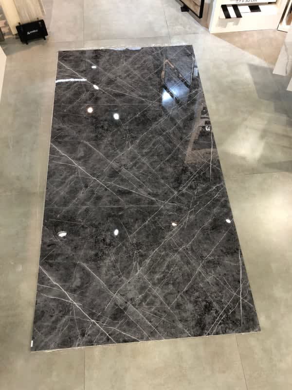 Placa DE Pvc Simil Marmol Gris Veteado 122x244