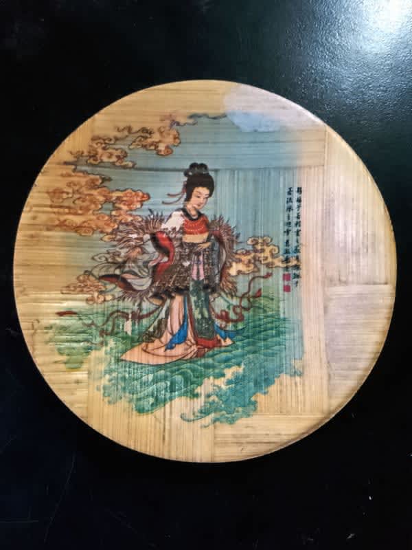 Platito Japonés de Adorno