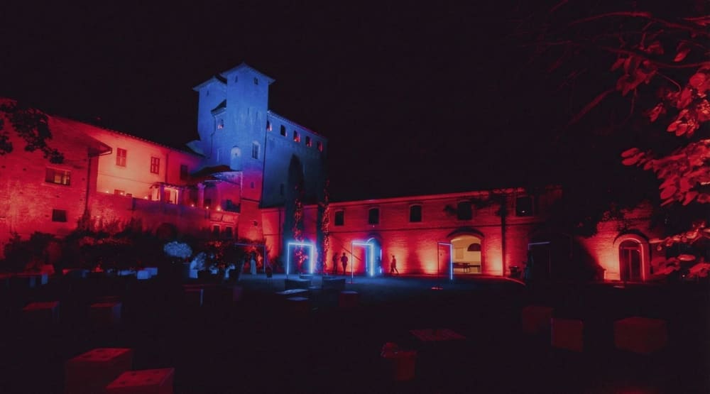 Castle dinner under the stars