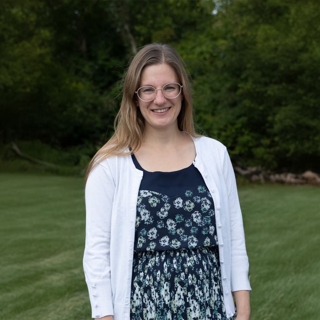 Piano instructor Jessica Shepard