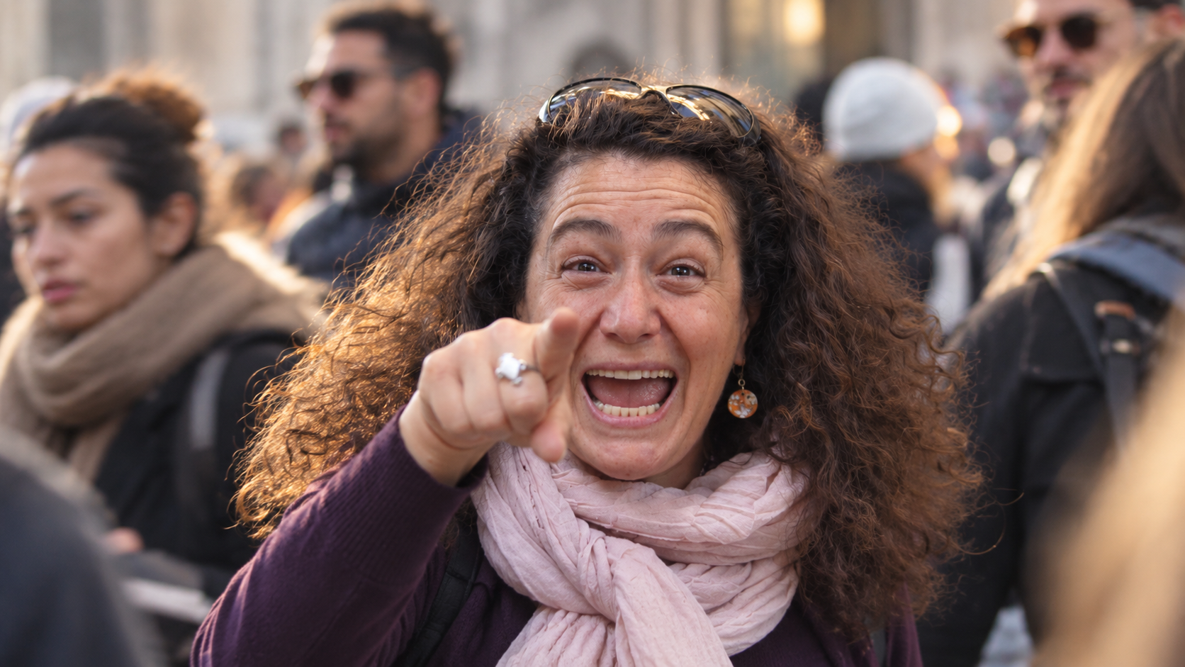 La même personne, dans un autre état, plus ouvert et plus vivant.