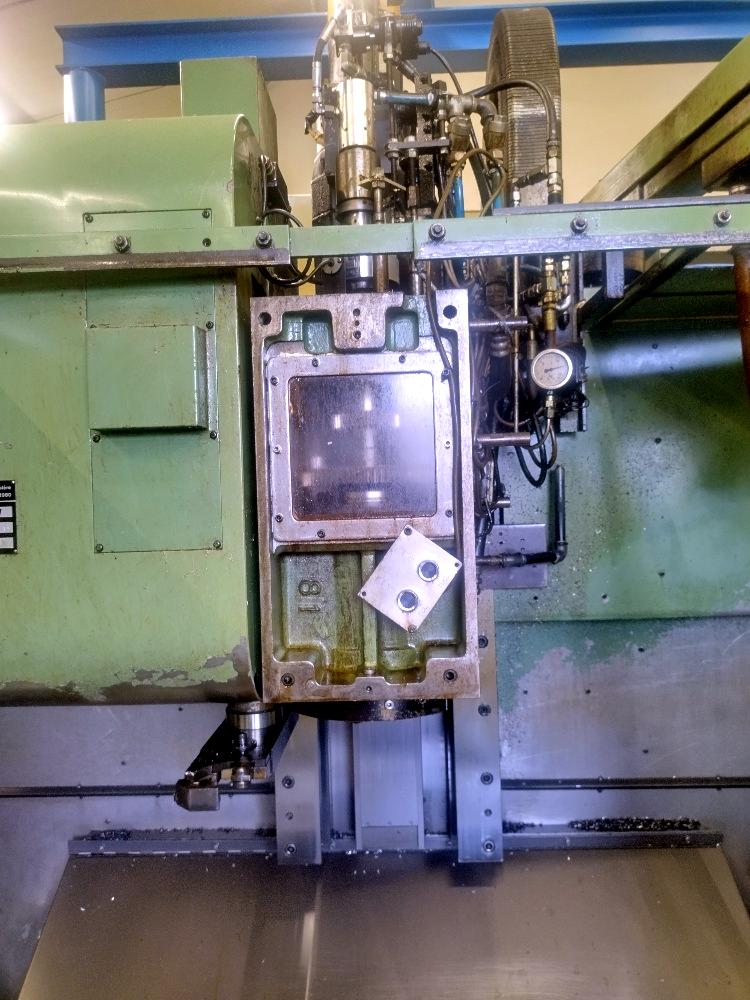 Mori Seiki MV45/45 (1986) – vista 3