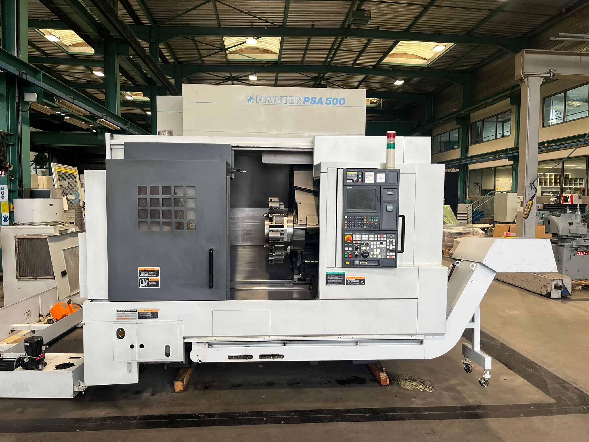MORI SEIKI NL2500-700 – Hauptansicht
