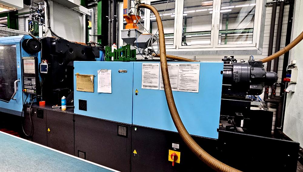 Sumitomo SHI DEMAG SYSTEC 420/820-2300 Servo (2015) – vista 3